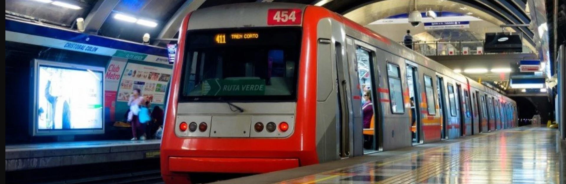 Metro Estación Cristobal Colón